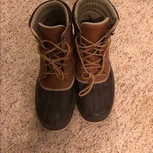 Duck boots